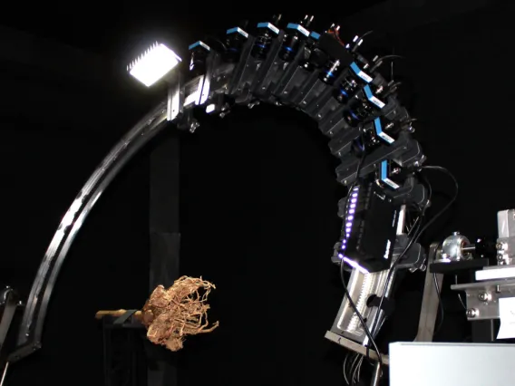 Picture of a traditional 3D imaging device