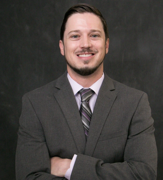 Aaron Tevik Photo